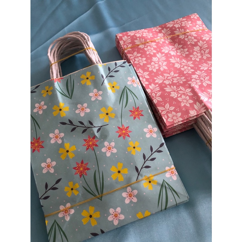 Túi giấy Vintage Kraft hoa văn nhiều màu (19x16x9)cm túi đựng quà tặng ý nghĩa