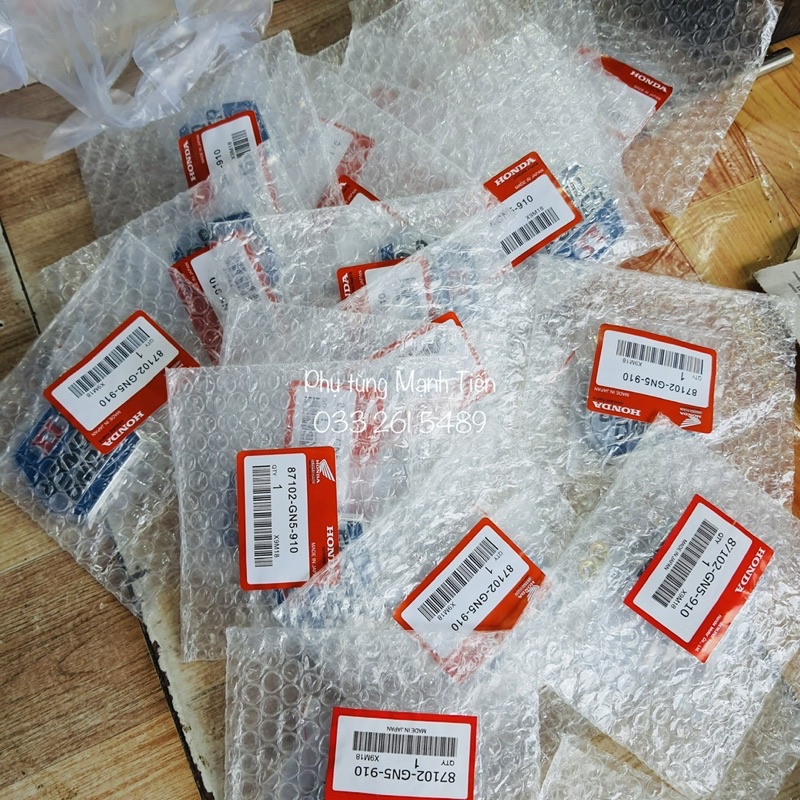 Trái đào, Logo yếm Dream Thái zin