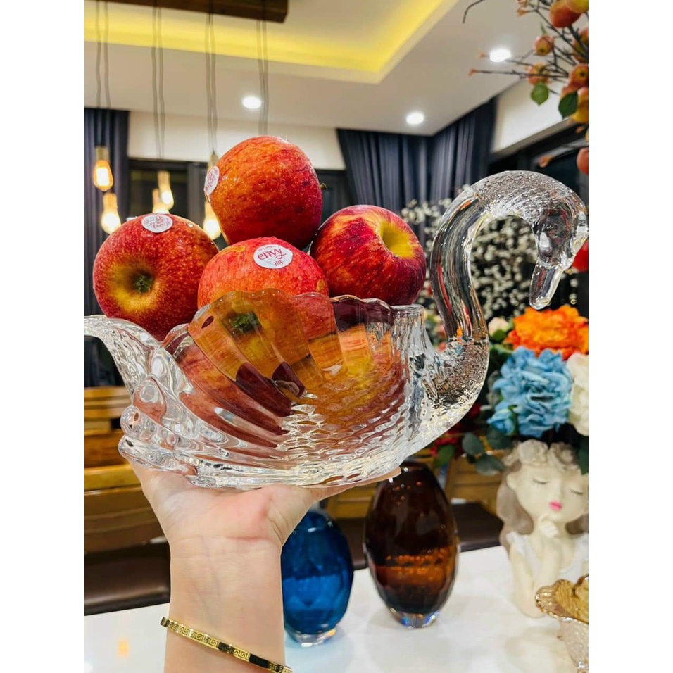 Bát thủy tinh thiên nga