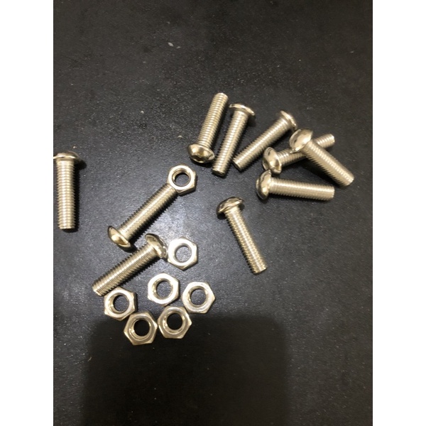 bulon inox lục giác phi8(8mm*30mm)