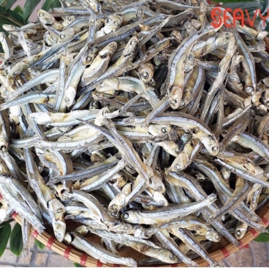 Cá cơm khô, khô cá cơm săn không đầu Nha Trang, gói 500 gram - Seavy