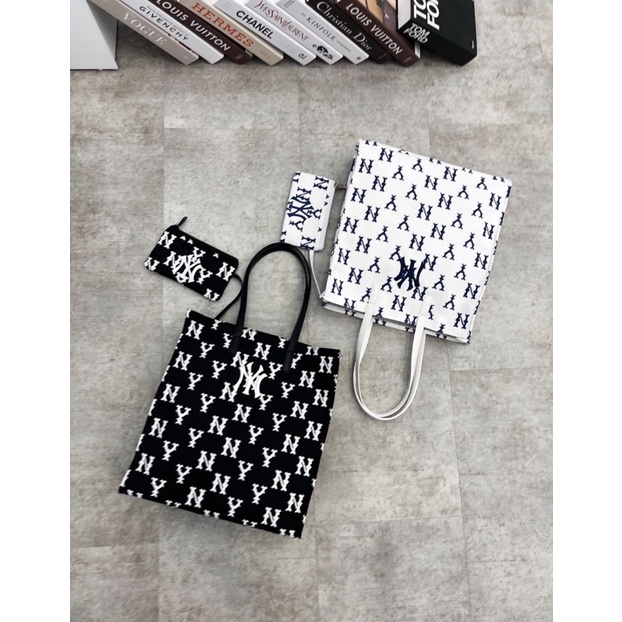 Túi Tote MLB hoạ tiết new collection