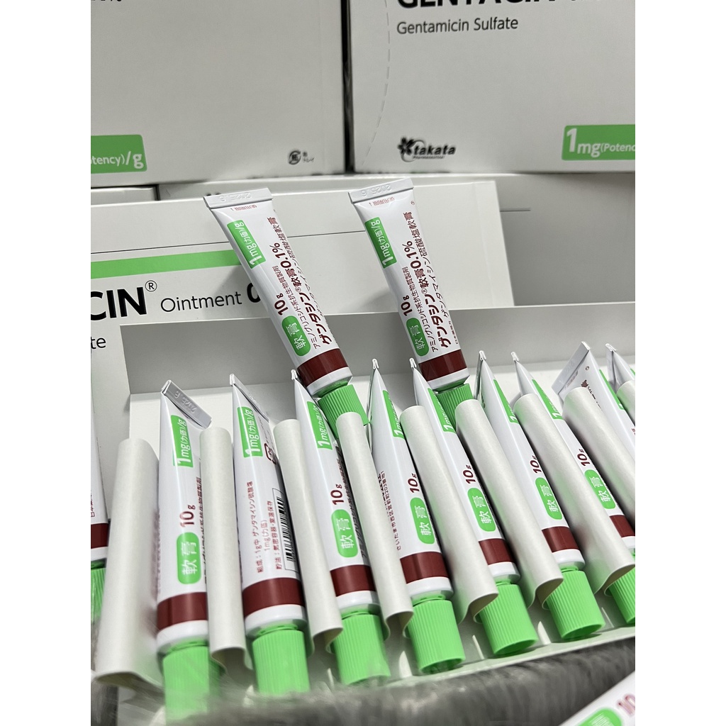 Gel giảm Sẹo Gentacin Ointment 0.1% 10gr Nhật Bản