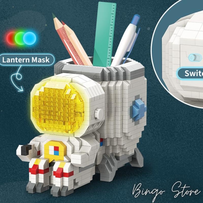 MÔ HÌNH LẮP RÁP HỘP BÚT PHI HÀNH GIA KÈM ĐÈN LED  934 CHI TIẾT