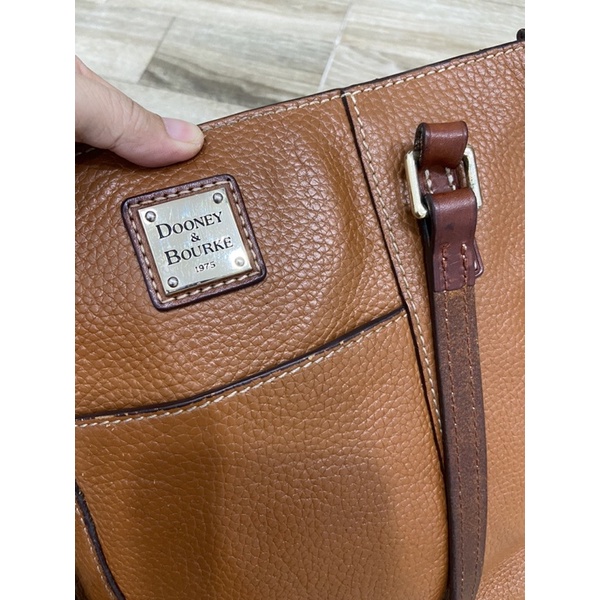 Túi si da thật Dooney and Bourke