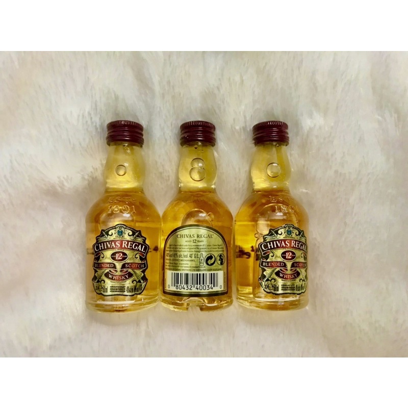 Chivas12 mini trang trí tủ kính