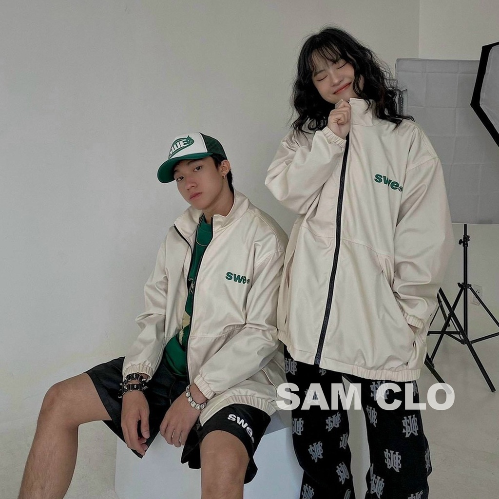 Áo khoác dù nam nữ 2 lớp bomber phong cách bóng chày form rộng unisex mặc cặp - couple in chữ SWE