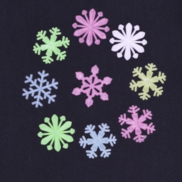 Bộ 50 miếng dán tường hình bông tuyết 3D dạ quang phát sáng trong tối độc đáo trang trí phòng ngủ cho bé