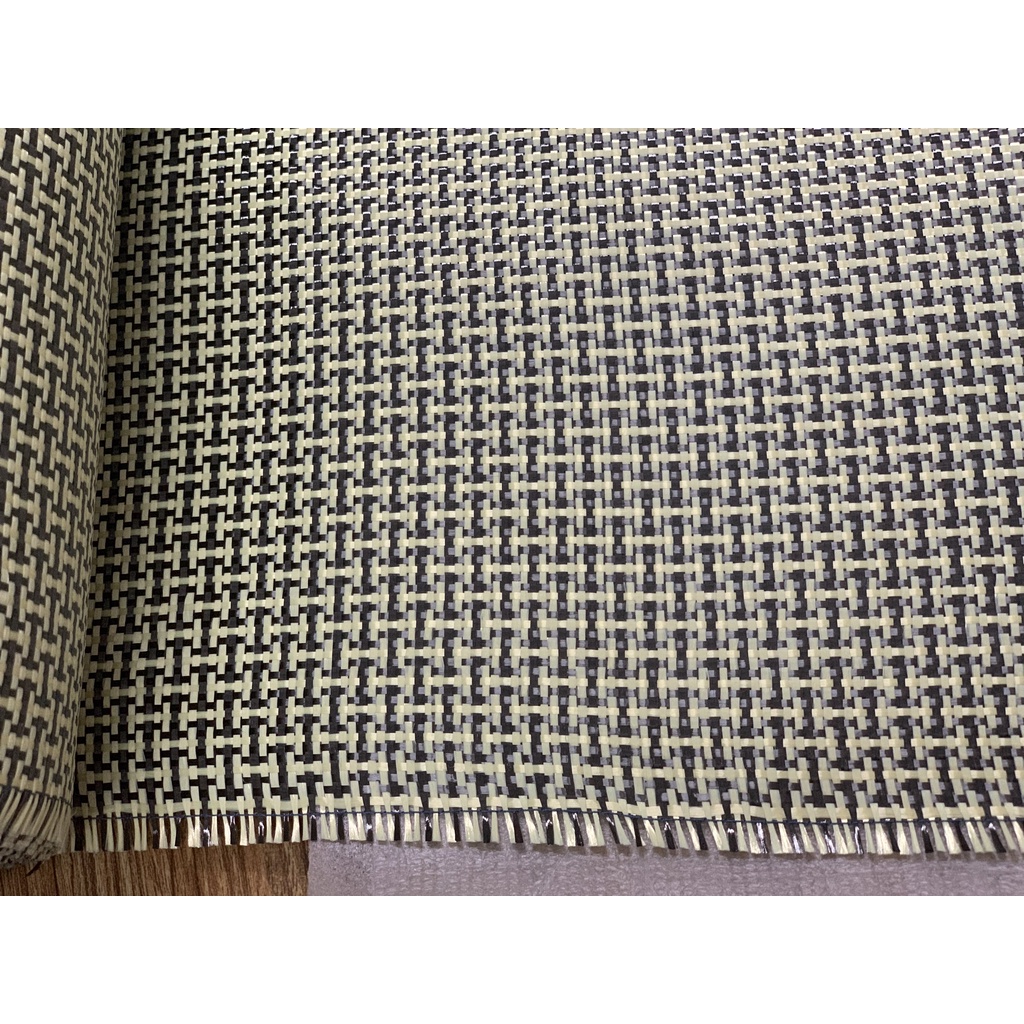 Vải carbon phối sợi màu đen-vàng 3k-200gsm