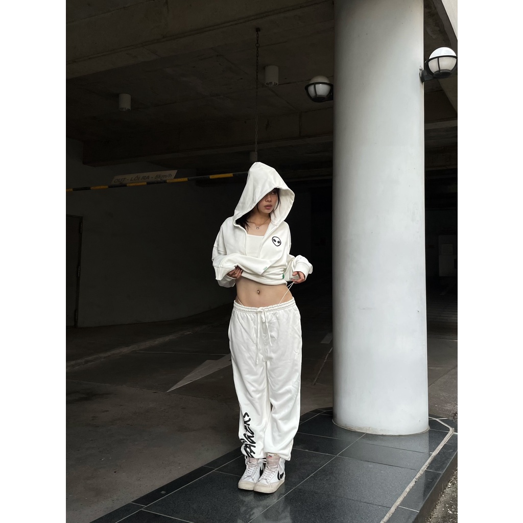 Quần BIG LOGO Sweat pants - Quần unisex dây rút ống bo, nỉ chân cua cao cấp - Local brand Daygers