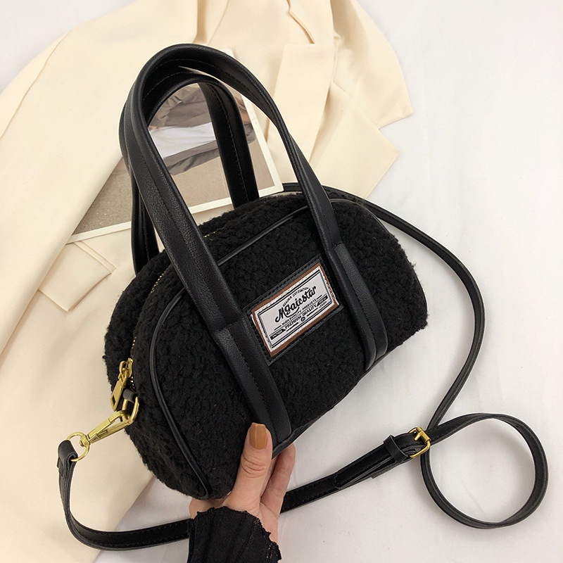 Túi Xách Phối Lông Có Dây Xích Đeo Vai Thời Trang Thu Đông Mới Dễ Phối Đồ