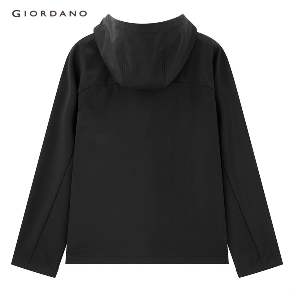 Áo khoác GIORDANO 01072677 tay ráp lót lông cừu tổng hợp dáng rộng có mũ trùm đầu dành cho nam