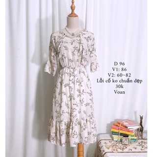 váy đầm voan hoa tay loe lỗi cổ đường may chưa đẹp