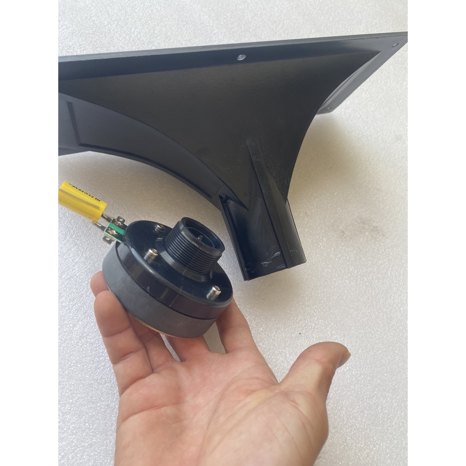 CỦ KÈN THUMPER TỪ 80 TITAN - KÈM TỤ 1.5MF - PHỄU 11X28CM - LOA TREBLE SÂN KHẤU - GIÁ 1 CÁI