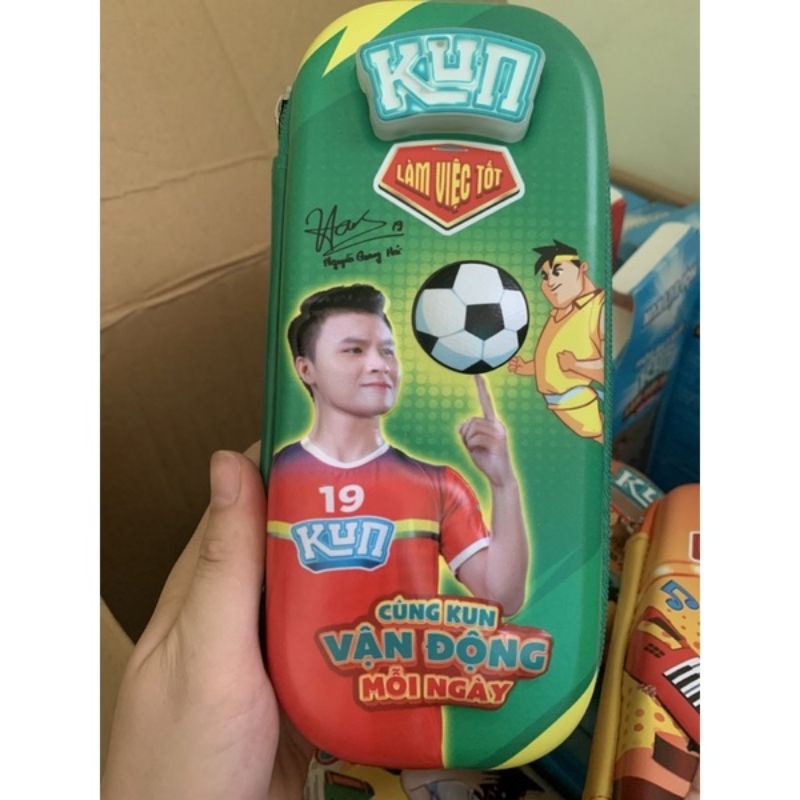 HỘP BÚT KUN 3D PHÁT SÁNG NHIỀU NGĂN CHO BÉ