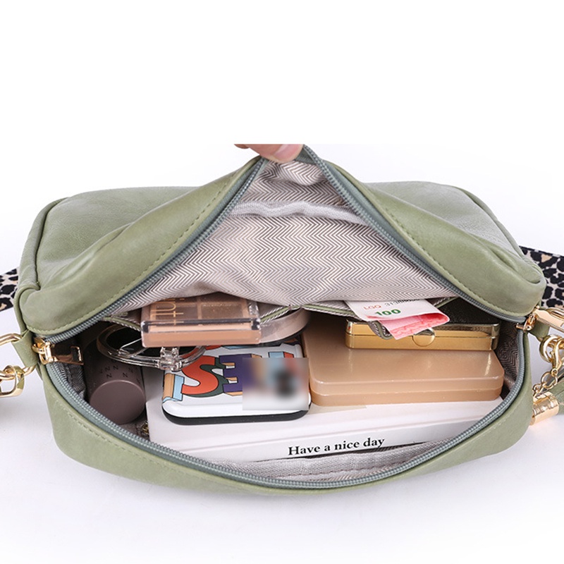 Túi Đeo Chéo Hình Vuông Cỡ Nhỏ Phối Tua Rua Đơn Giản Thời Trang Cho Nữ