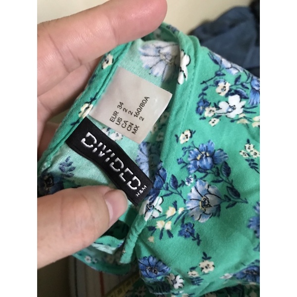 } Đầm H&M hoa xanh- size 2
