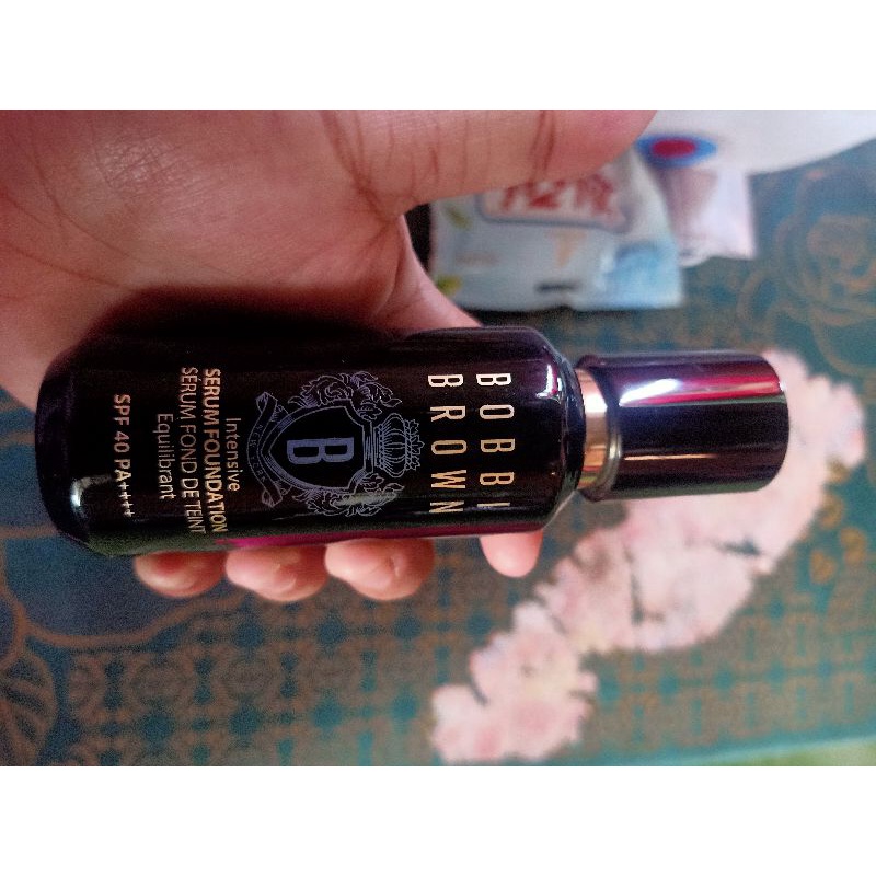 Kem nền serum Bobbi brown dành cho da khô và da dầu mướt mịn bền tông