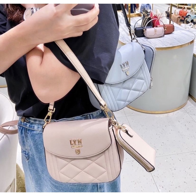 Túi lyn kẹp nách ô trám lyn triva Q