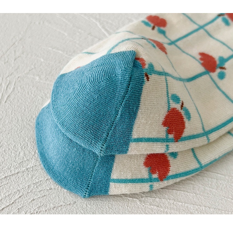 Vớ WAFNHA D774 cotton họa tiết sọc caro thời trang dành cho nữ