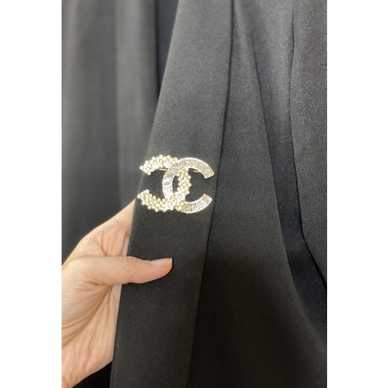 Ghim cài áo đính đá bạc sang chảnh lịch sự cài áo vest,áo sơ mi, các kiểu dáng váy