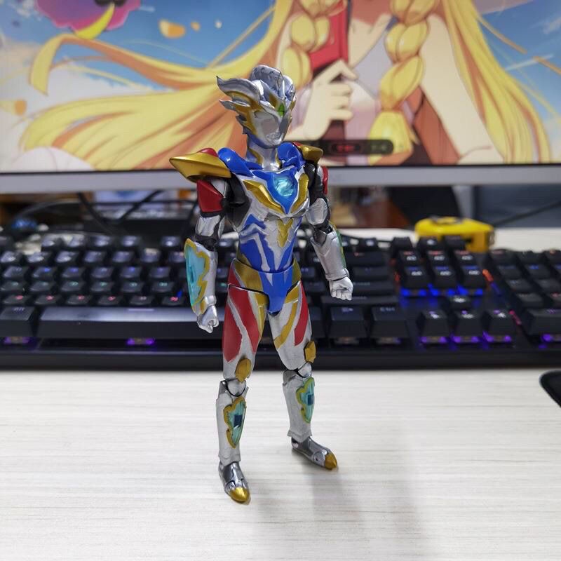 ✨Mô Hình Nhân Vật Ultramandelta Có Khớp Cử Động Cho Bé