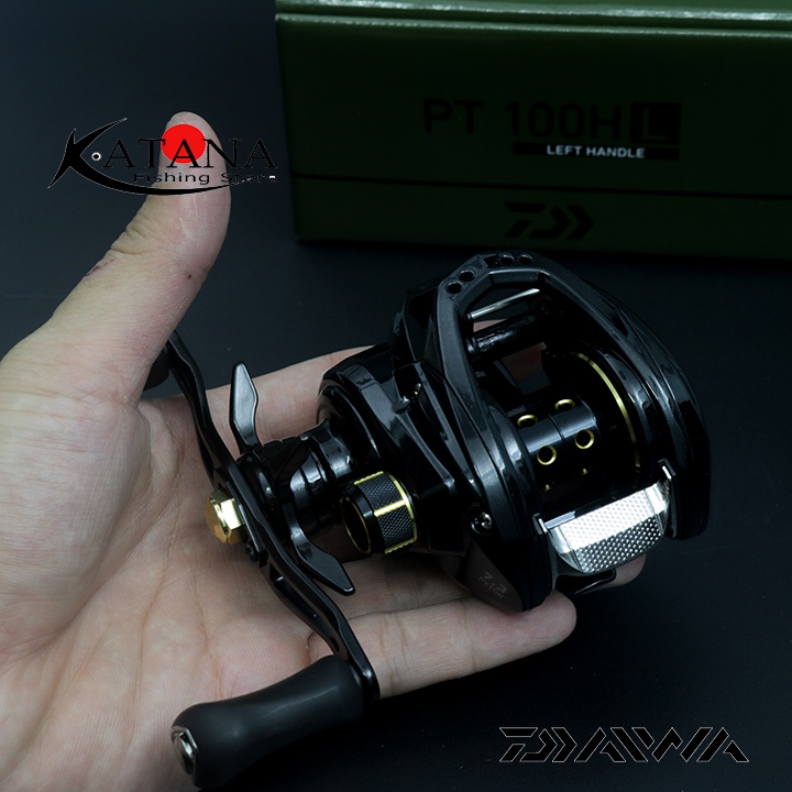 Máy câu ngang Daiwa PT100 - NEW! 2022!!!