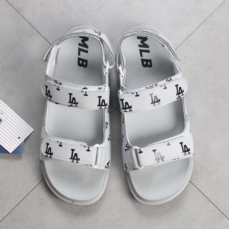 ❤️Hot Trend❤️ Dép Sandal MLB LA Quai Dán tuyệt đẹp - chất lượng cao cấp nhất, uy tín là số 1 - Omega Sneaker