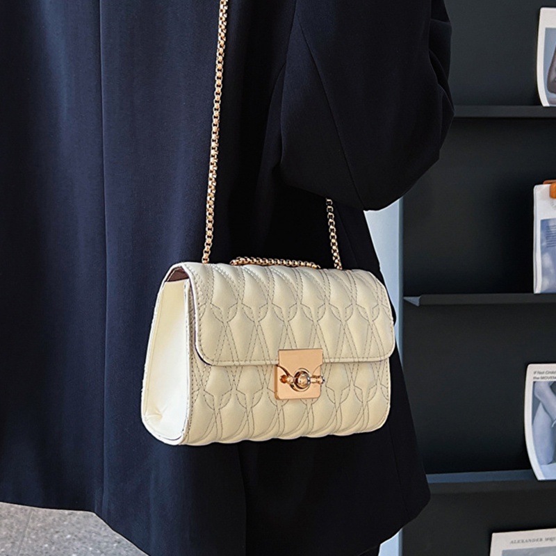 Túi Đeo Vai Dây Xích Màu Đen Đơn Giản Thời Trang Cho Nữ