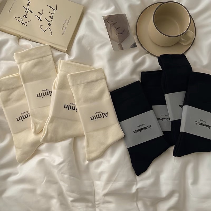 Tất không đường gân phối giày mary jane