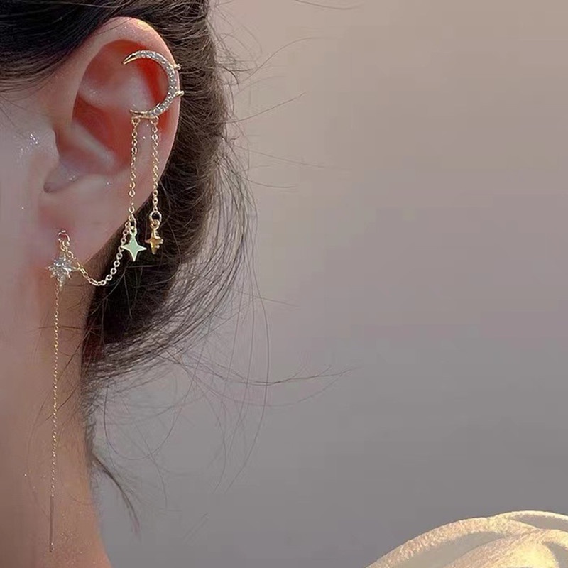 Khuyên Kẹp Vành Tai Hình Trăng Sao