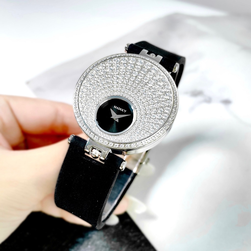 Đồng Hồ Nữ Madocy M81688 Dây Silicone Đen Silver 35mm