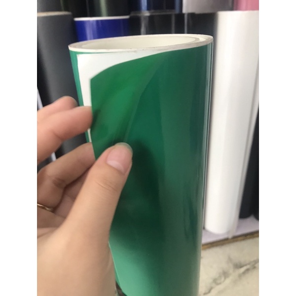 Giấy decal ,giấy dán xe màu xanh lá đậm 2lớp ,dầy dặn tráng trí xe máy ,ô tô