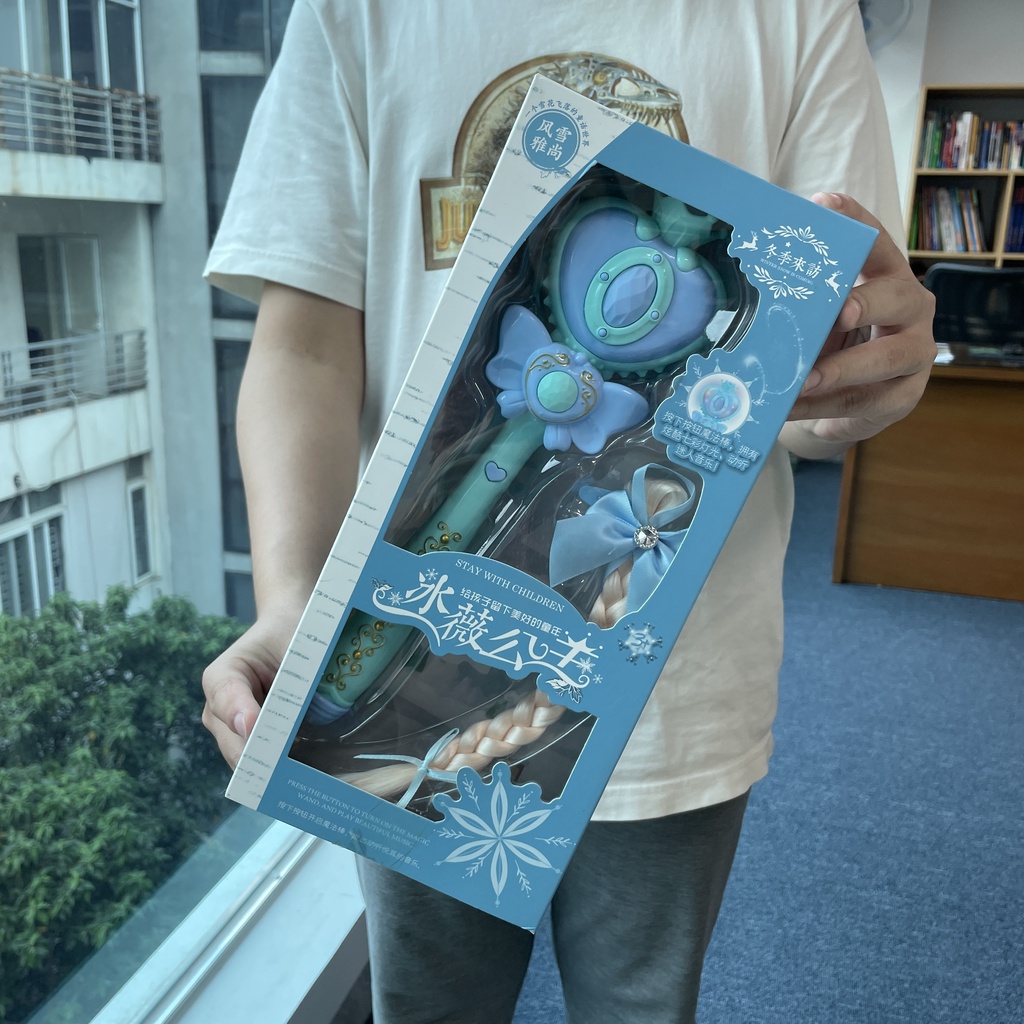 Đồ chơi phụ kiện công chúa elsa, gậy phép thuật và bím tóc có đèn và nhạc