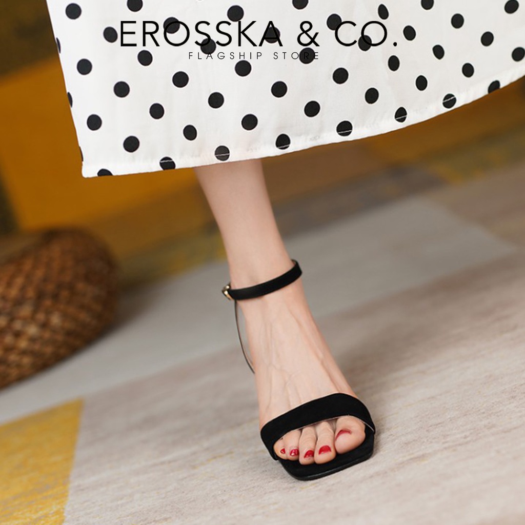 Erosska - Sandal cao gót mũi hở đế vuông phối dây quai mảnh cao 7cm màu bò - EB055