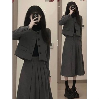 set váy nữ váy babydoll đầm công váy dài chúa Bộ Áo Khoác  Dáng Ngắn Phối Chân Váy Len Lưng Cao Xếp Ly Thời Trang Mùa Đông Cho Nữ