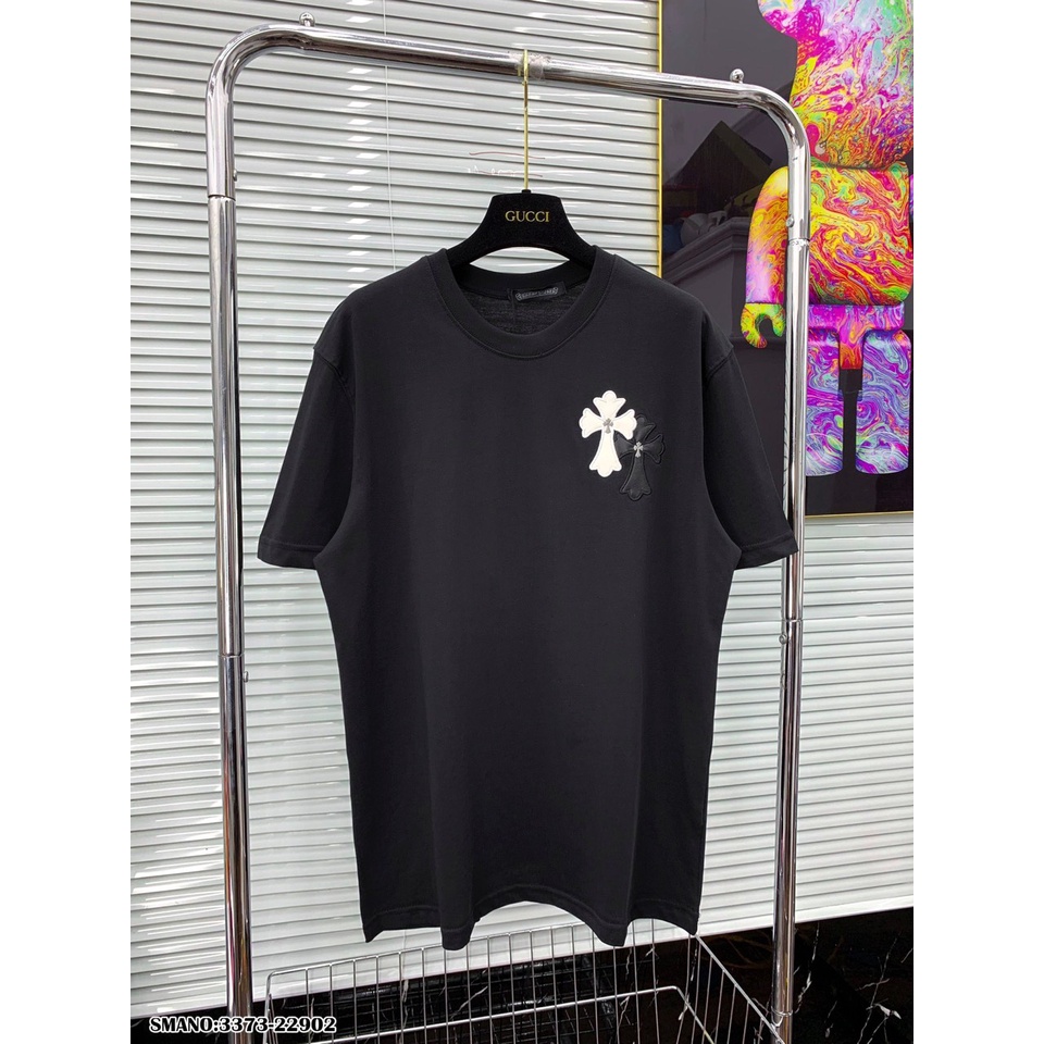 Áo Thun Nam Thêu Hình Chữ Thập Vá Da Cao Cấp hai màu trắng đen mới nhất