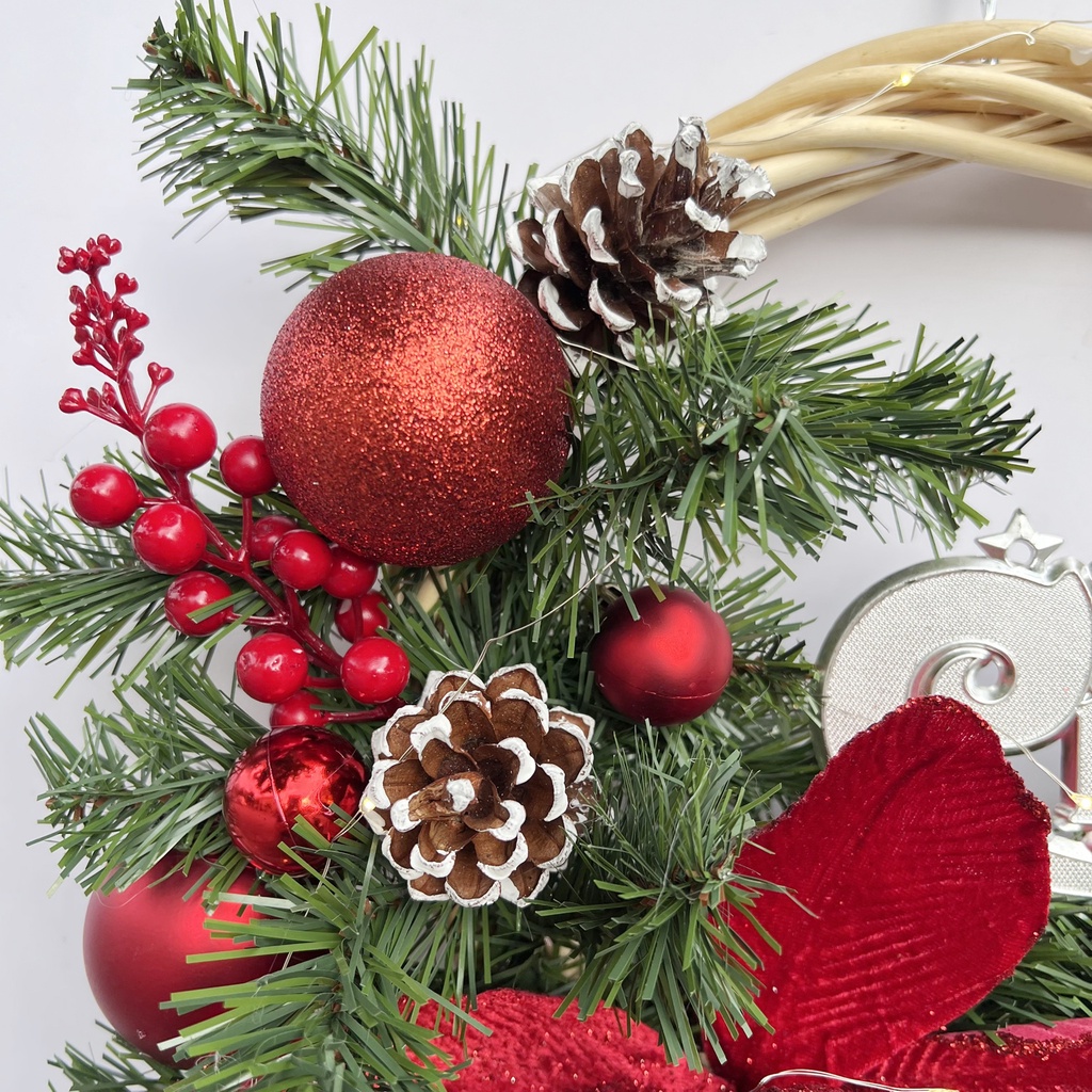 Vòng nguyệt quế trang trí Giáng sinh tông đỏ 40cm ,vòng thông treo tường, cửa kính decor Noel kèm đèn led