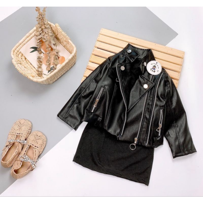 Set áo khoác da kèm váy body  sang chảnh bé gái