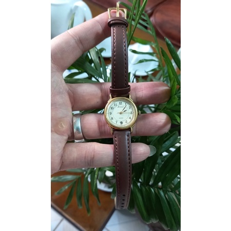 Đồng hồ nữ Seiko Avenue Nhật Bản