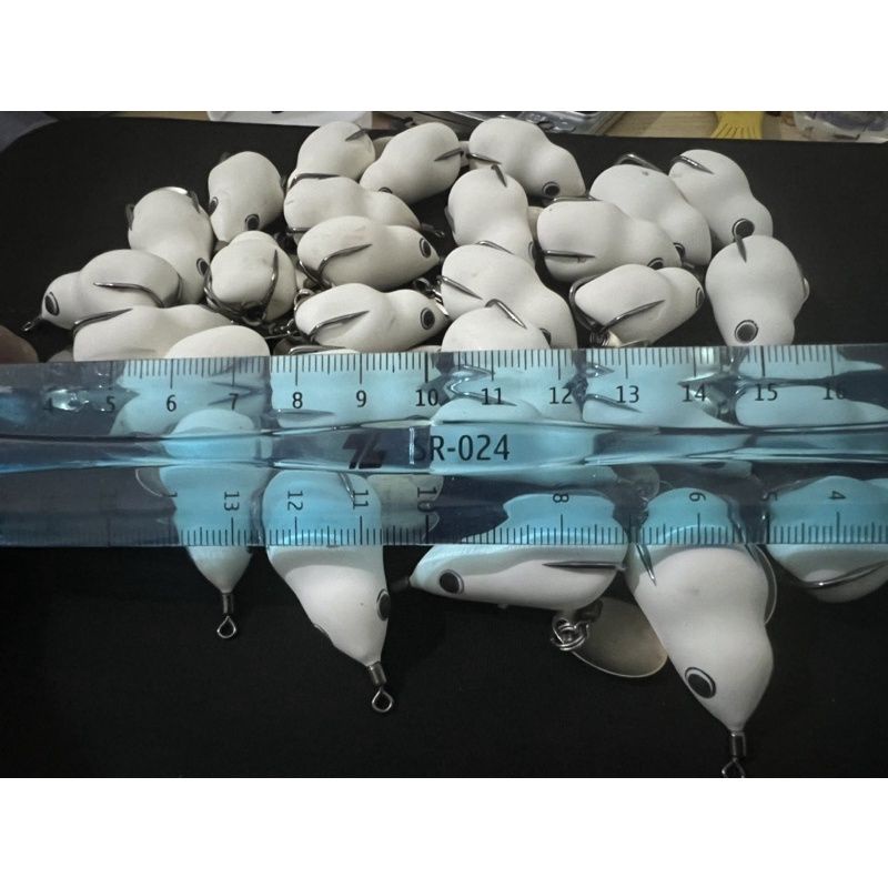 Nhái Hơi T1 lưỡi độ body mềm nổi lửng nhạy cá