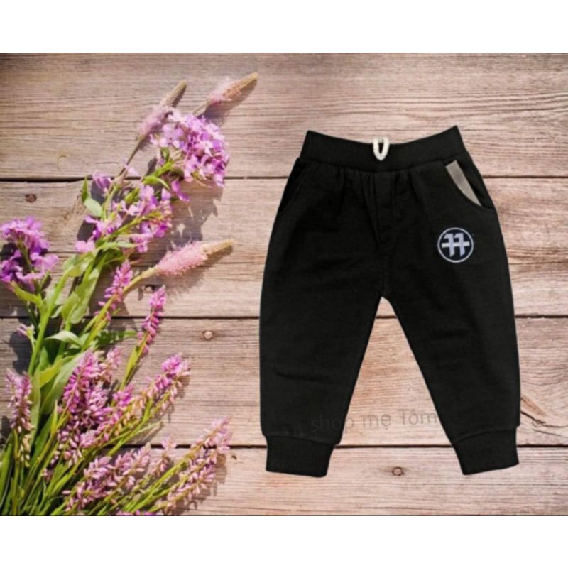 Quần dài chất da cá dày dặn cho bé