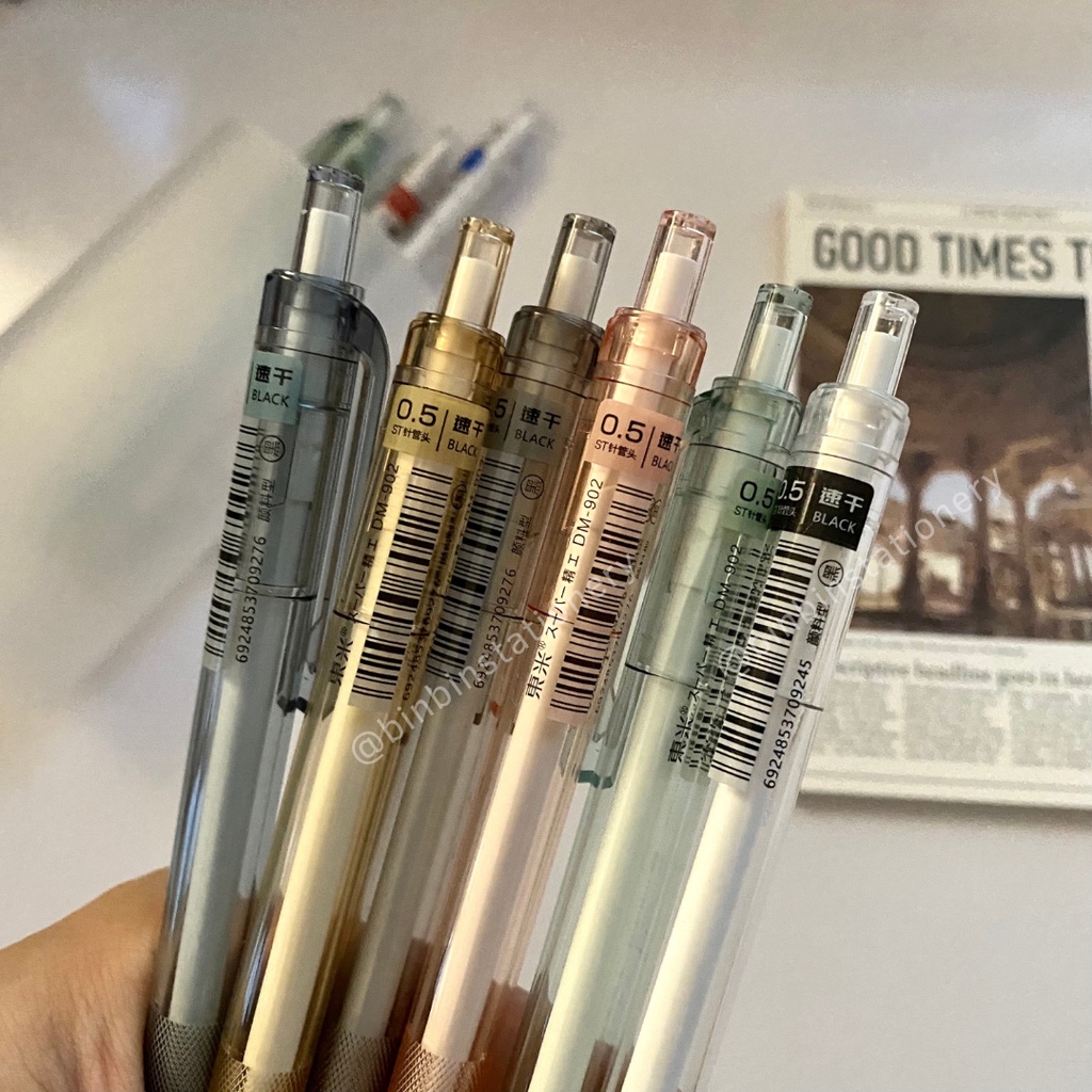 Bút gel Domi thân trong suốt, ngòi 0.5 mm BDM902