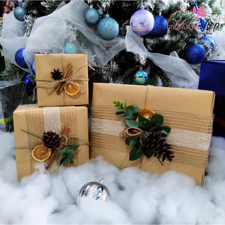 Set 3, 5 và 6 hộp quà Noel đủ kích thước, nhiều màu trang trí cây thông - Phụ kiện trang trí cây thông LaLa