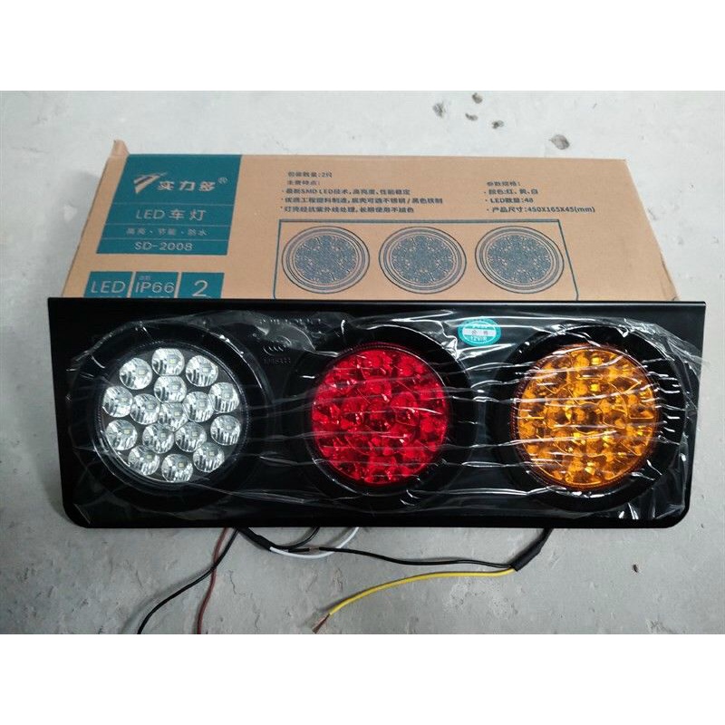 1 đôi đèn led hậu 3 khoang tròn 2008 chạy điện 24v