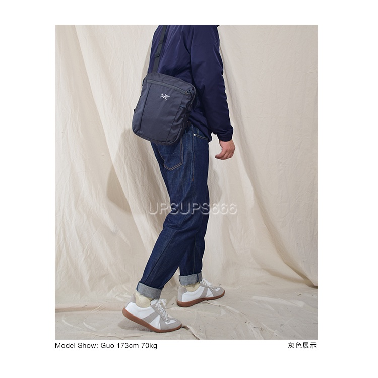 Arcteryx / Arcaeopteryx Slingbladex Túi Đeo Vai Đựng Máy Tính Bảng IPAD Cỡ Nhỏ Chống Thấm Nước Dùng Khi Đi Du Lịch Ngoài