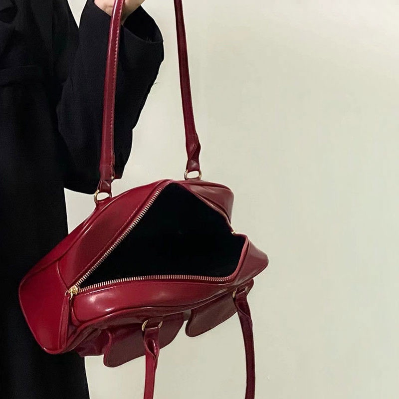 Mischa Túi Xách Đeo Vai Hình Vuông Cỡ Lớn Chất Liệu Da PU Màu Trơn Phong Cách Cổ Điển Thời Trang Cho Nữ stand oil