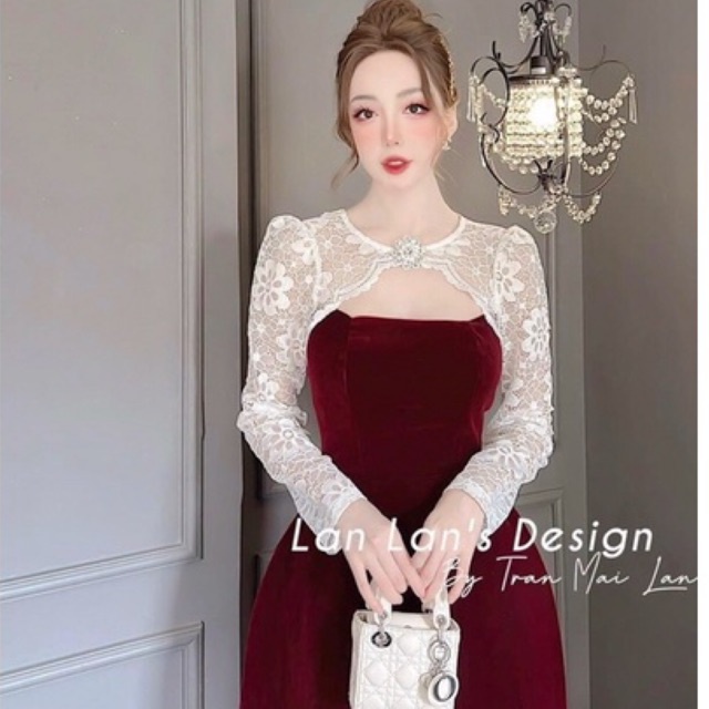 Váy nhung khoét ngực phối tay ren sang chảnh