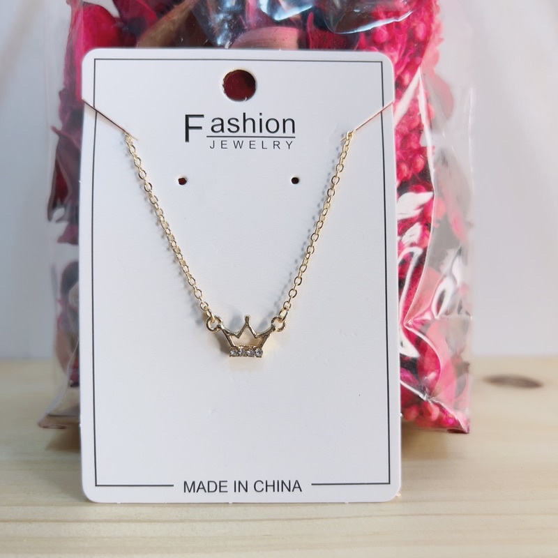 dây chuyền hình vương miện xinh xắn, vòng cổ nhỏ nhắn phong cách tiểu thư