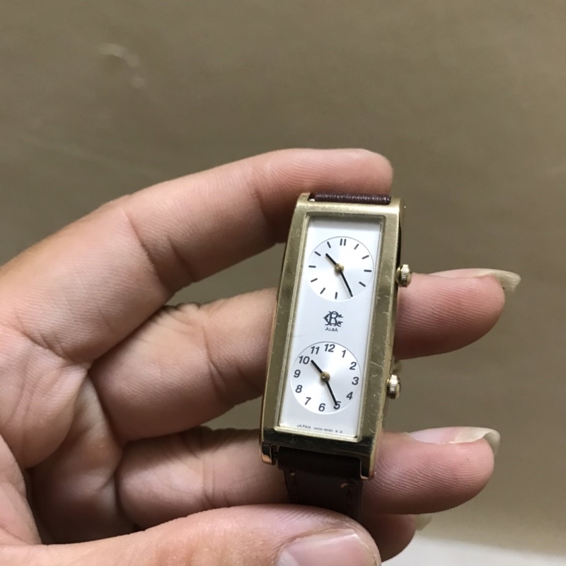 đồng hồ hai máy ALBA nội địa nhật